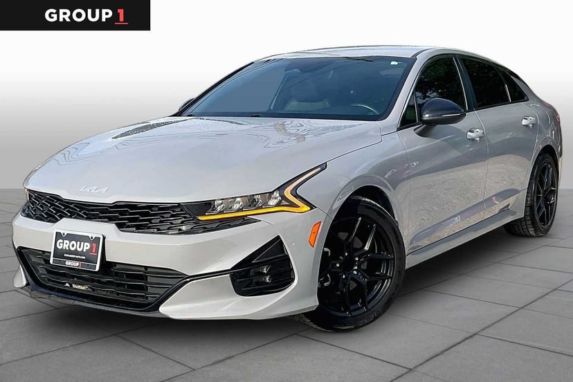 2023 Kia K5 - Image 1