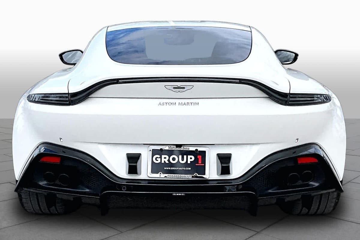 2020 Aston Martin Vantage - Image 5