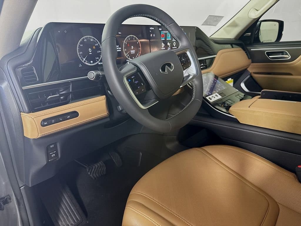 2026 INFINITI QX80 - Image 10