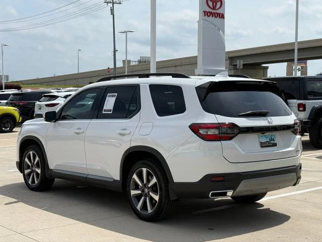 2024 Honda Pilot - Image 5
