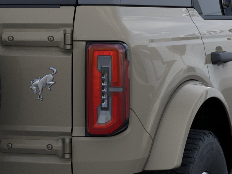 2026 Ford Bronco - Image 36