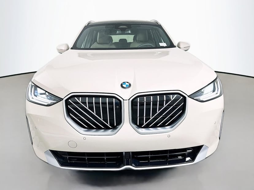 2026 BMW X3 - Image 2