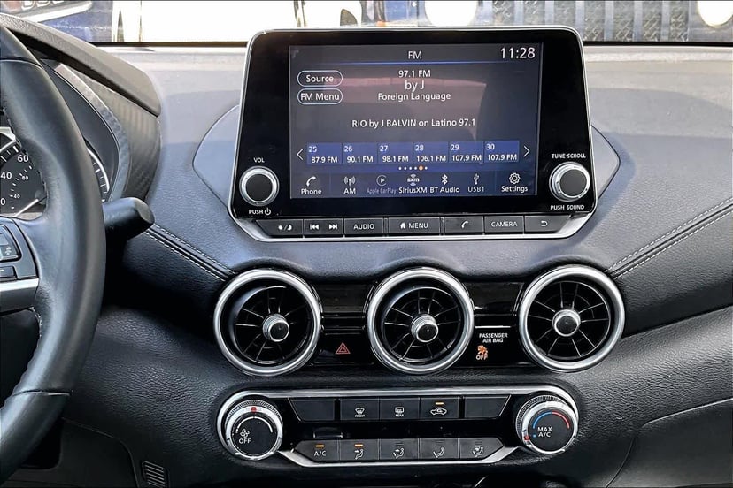2022 Nissan Sentra - Image 7
