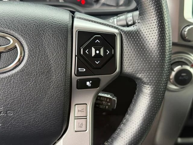 2023 Toyota 4Runner - Image 15