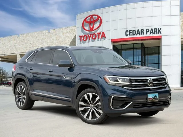 2022 Volkswagen Atlas Cross Sport - Image 1