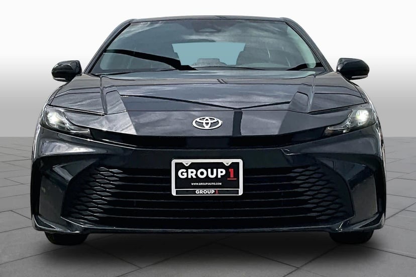2026 Toyota Camry - Image 3