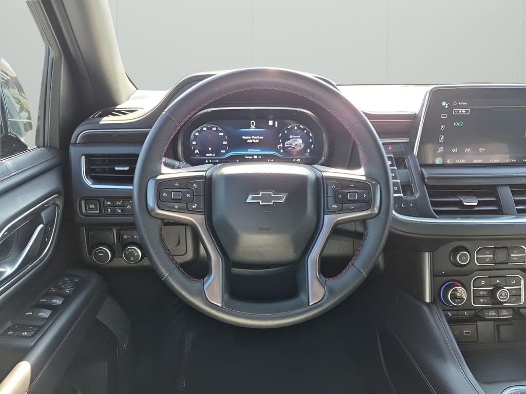 2022 Chevrolet Suburban - Image 24