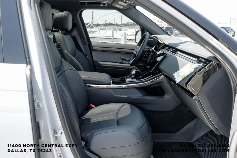 2026 Land Rover Range Rover Sport - Image 33