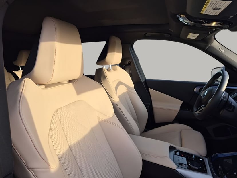 2025 BMW X3 - Image 15