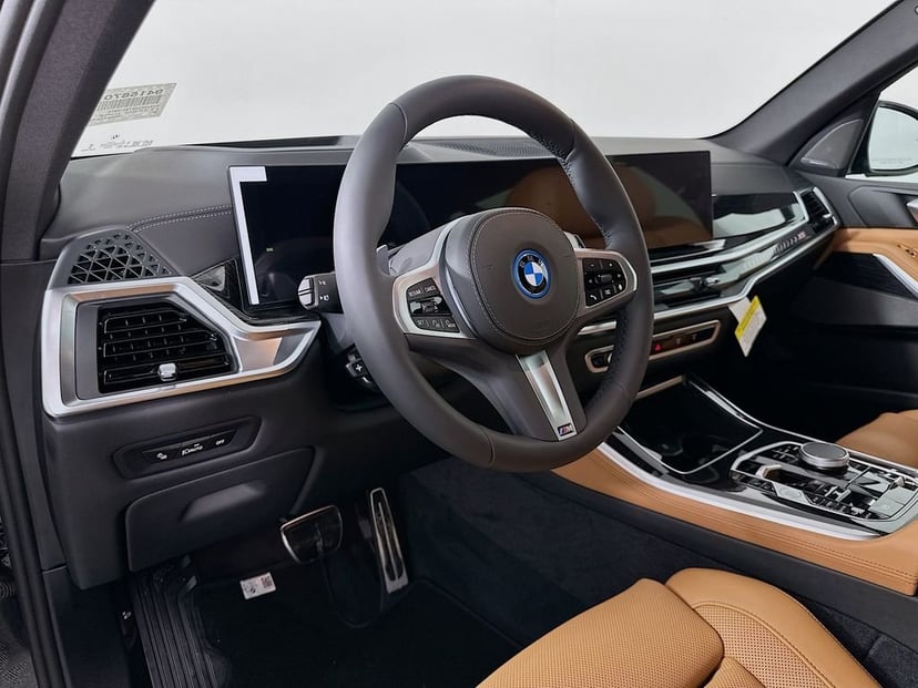 2026 BMW X5 - Image 9