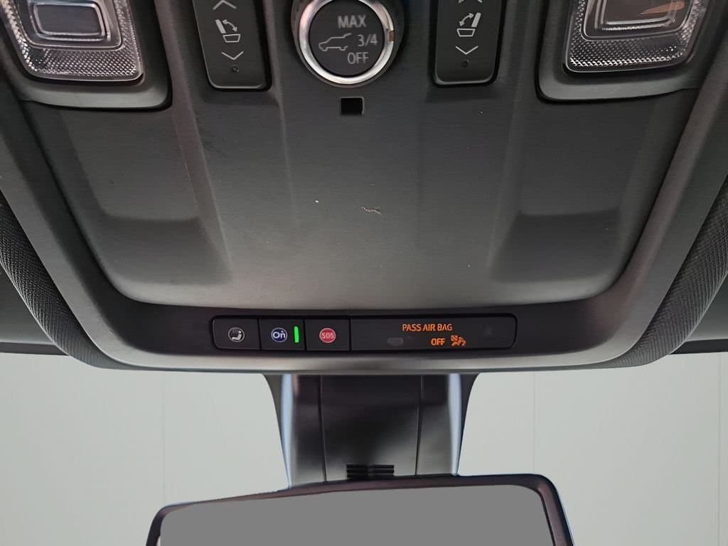 2022 GMC Yukon XL - Image 42