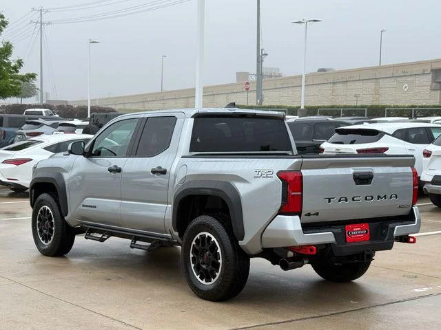 2026 Toyota Tacoma Hybrid - Image 33
