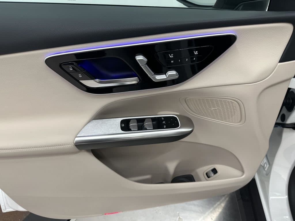 2026 MERCEDES-BENZ GLC - Image 12