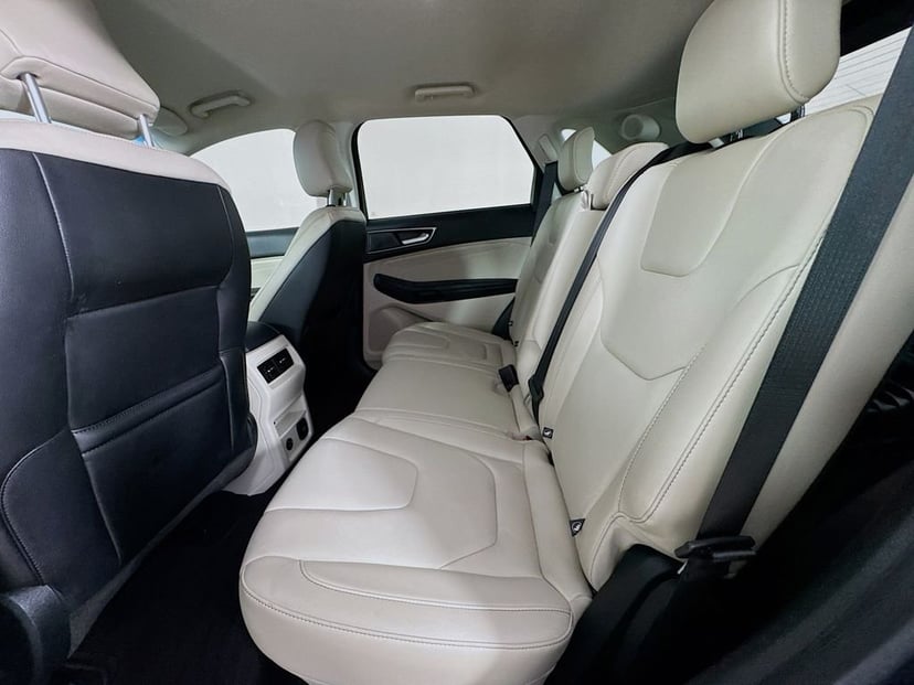2022 Ford Edge - Image 29
