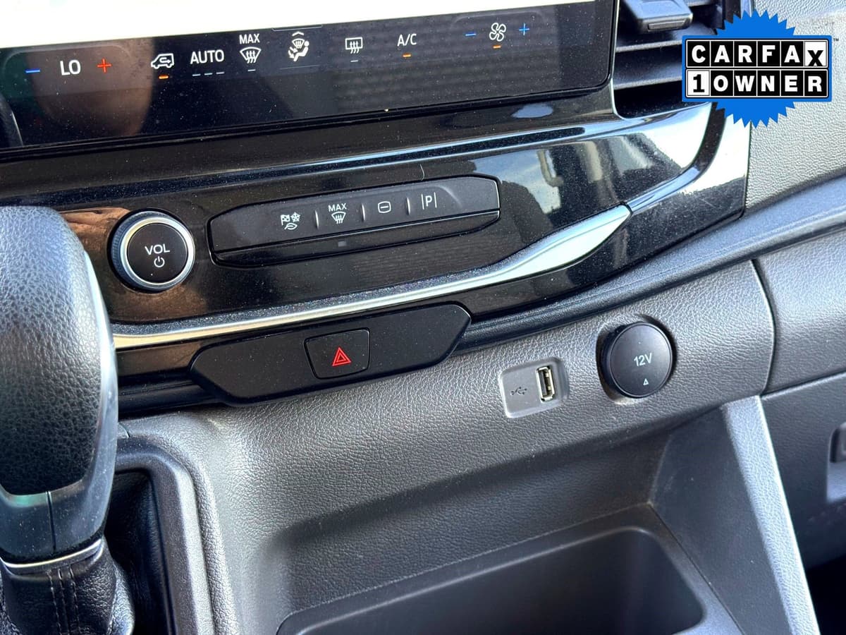 2024 Ford Transit Passenger Wagon - Image 28