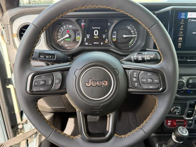 2024 Jeep Wrangler - Image 13