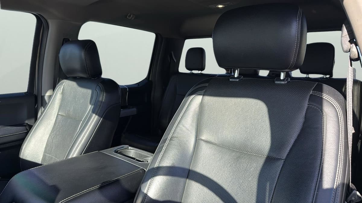 2018 Ford F-350SD - Image 10