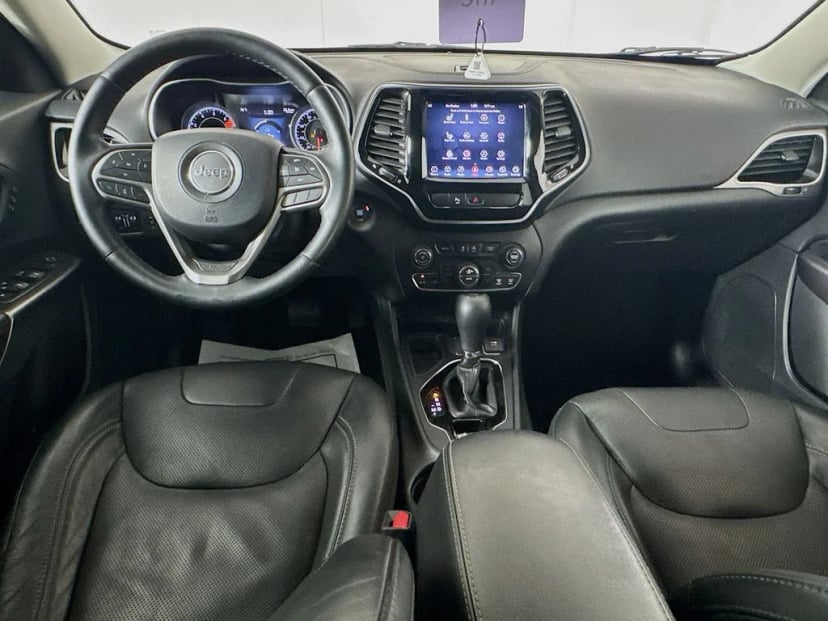 2019 Jeep Cherokee - Image 20