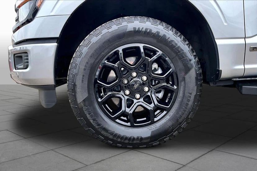 2024 Ford F-150 - Image 11