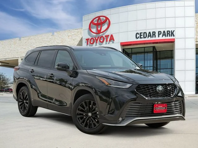 2025 Toyota Highlander - Image 1