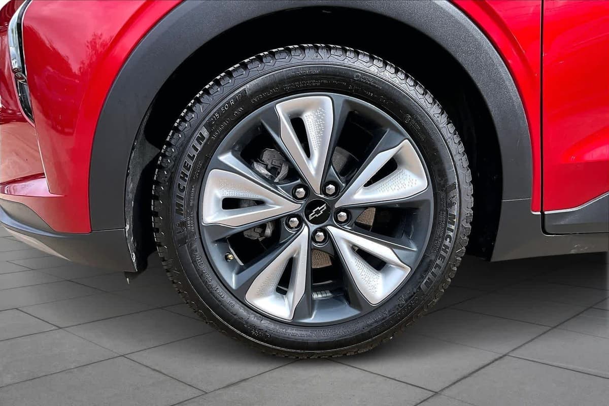 2023 Chevrolet Bolt EUV - Image 10