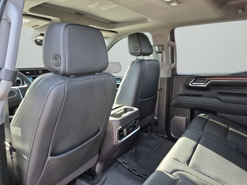2024 GMC Sierra 1500 - Image 18