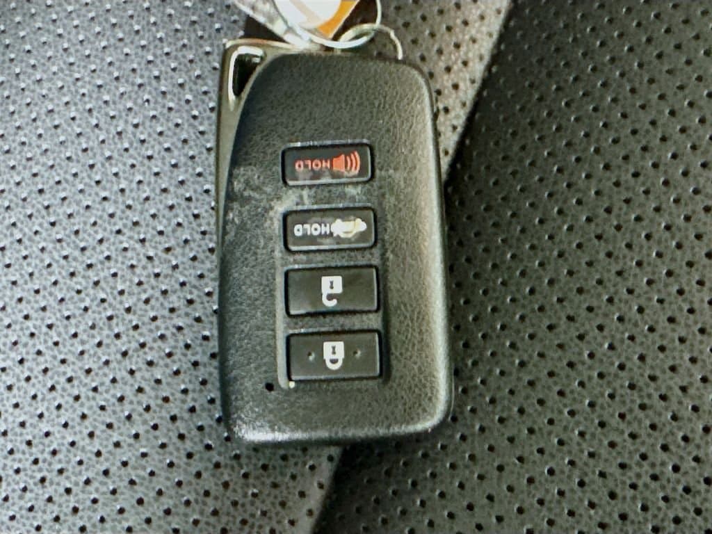 2014 LEXUS IS - Image 37