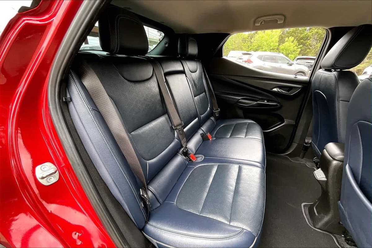 2023 Chevrolet Bolt EUV - Image 18