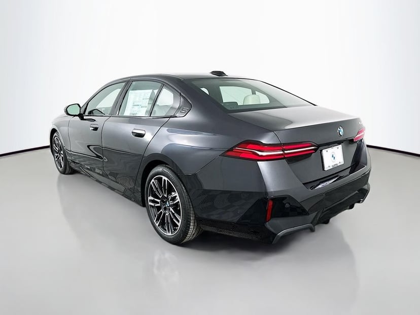 2026 BMW 5 Series - Image 7