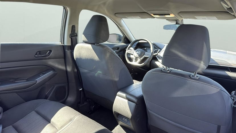 2024 Nissan Altima - Image 28