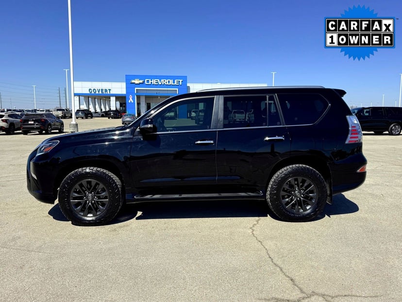 2022 Lexus GX - Image 11