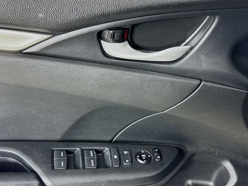2020 Honda Civic - Image 23