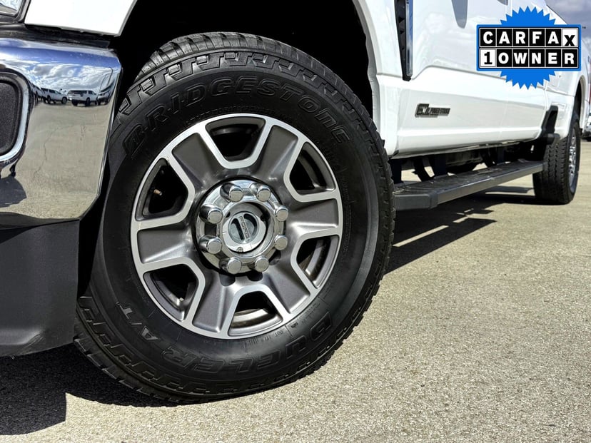 2024 Ford Super Duty F-250 SRW - Image 2