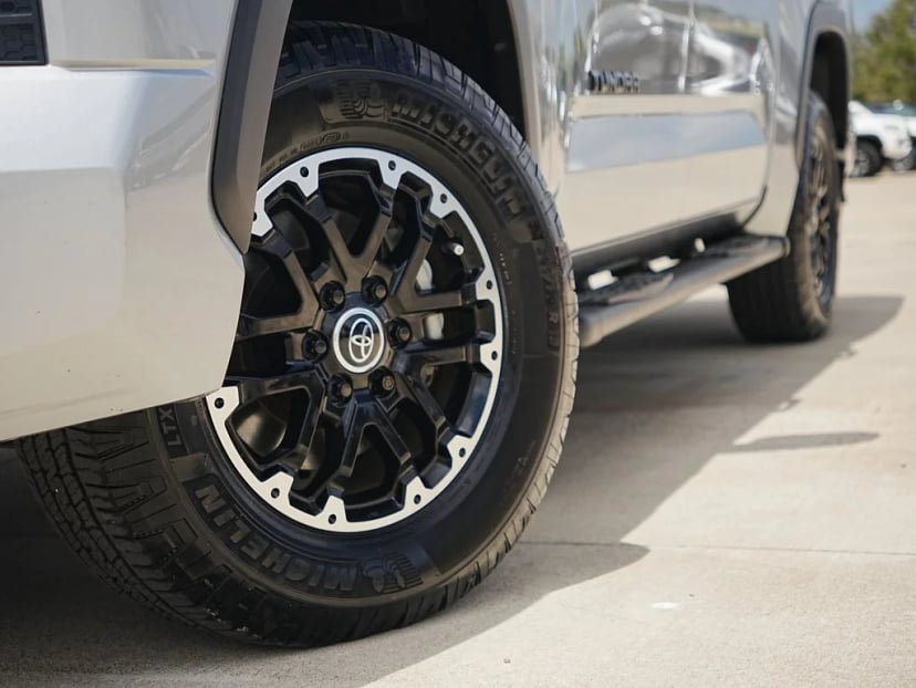 2024 Toyota Tundra - Image 2