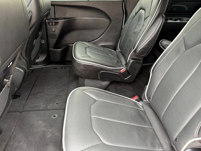 2026 Chrysler Pacifica - Image 26