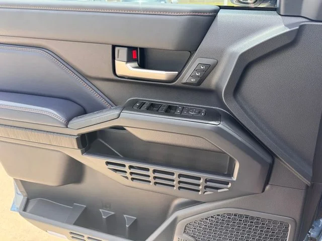 2026 Toyota 4Runner i-FORCE MAX - Image 17