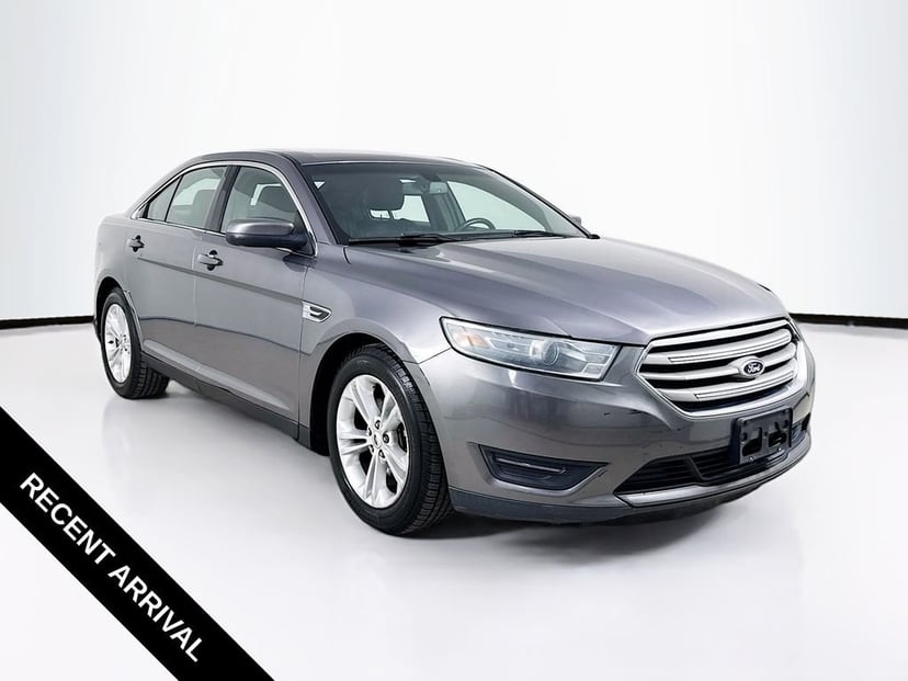 2013 Ford Taurus - Image 1