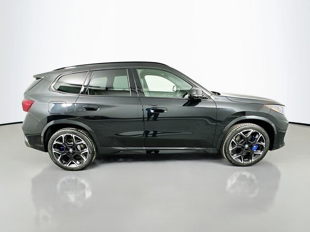 2026 BMW X1 - Image 4