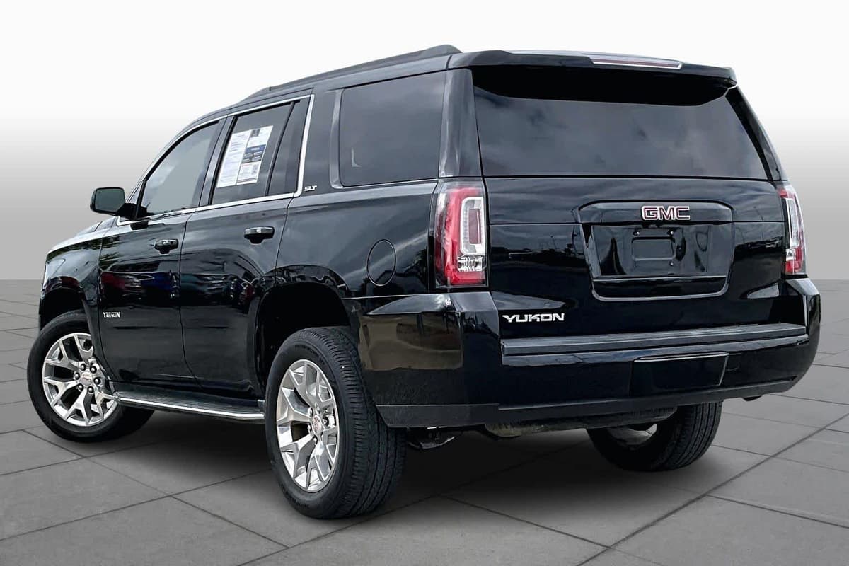 2018 GMC Yukon - Image 12
