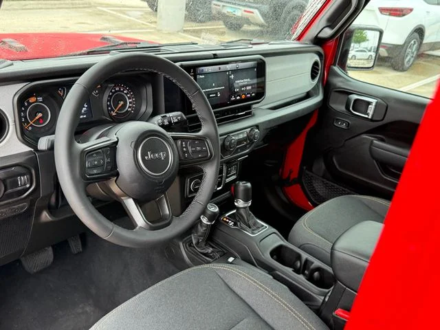 2025 Jeep Wrangler - Image 11