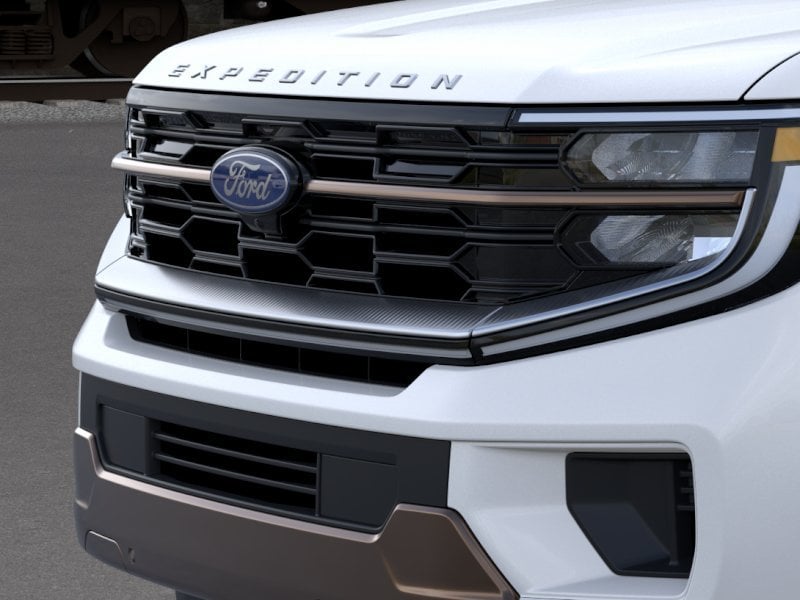 2026 Ford Expedition - Image 30