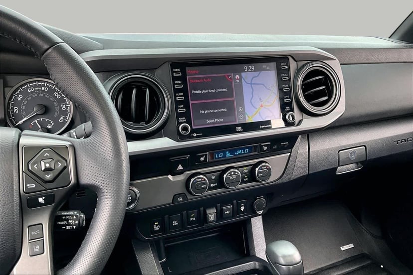 2023 Toyota Tacoma - Image 7