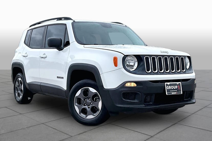 2017 Jeep Renegade - Image 3