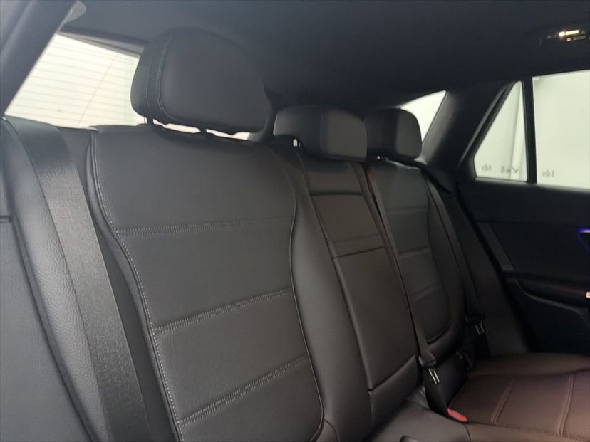 2026 Mercedes-Benz GLC - Image 60