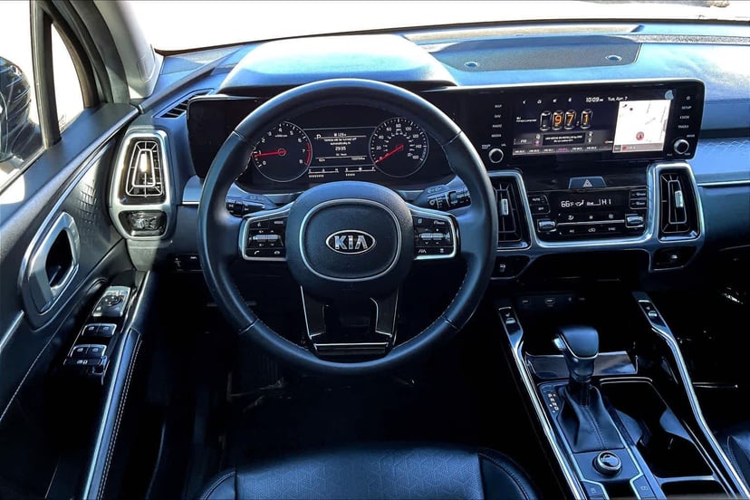 2021 Kia Sorento - Image 6