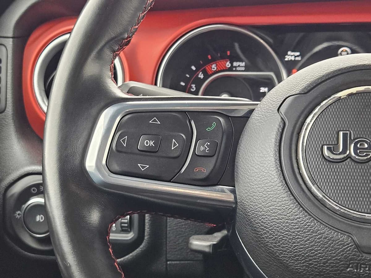 2021 Jeep Wrangler - Image 28