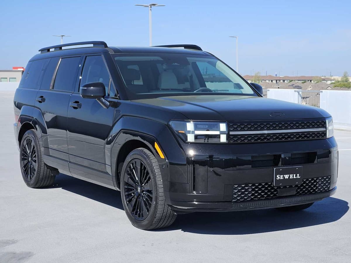 2025 Hyundai Santa Fe Hybrid - Image 3