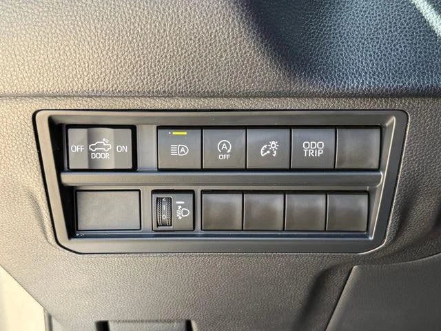 2025 Toyota Tundra - Image 48