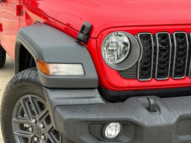 2025 Jeep Wrangler - Image 3