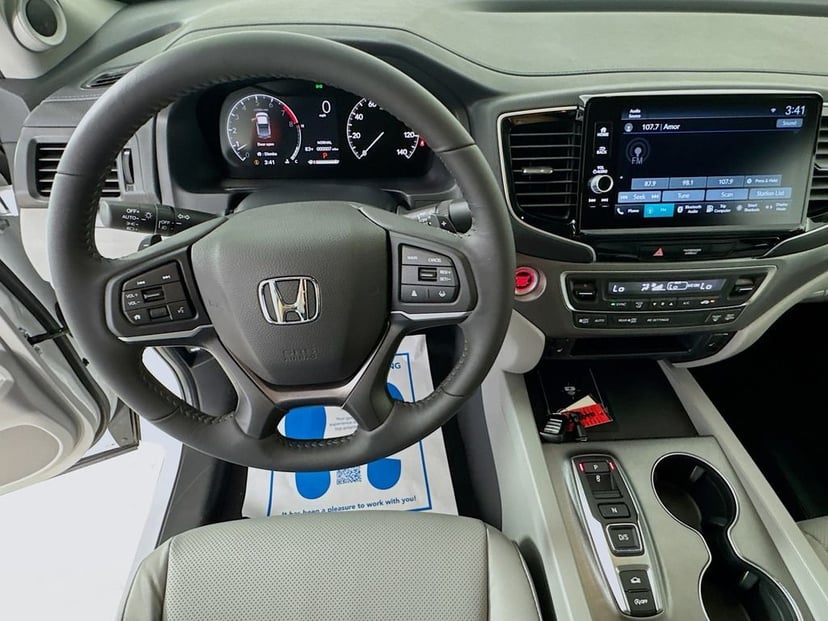 2026 Honda Ridgeline - Image 17